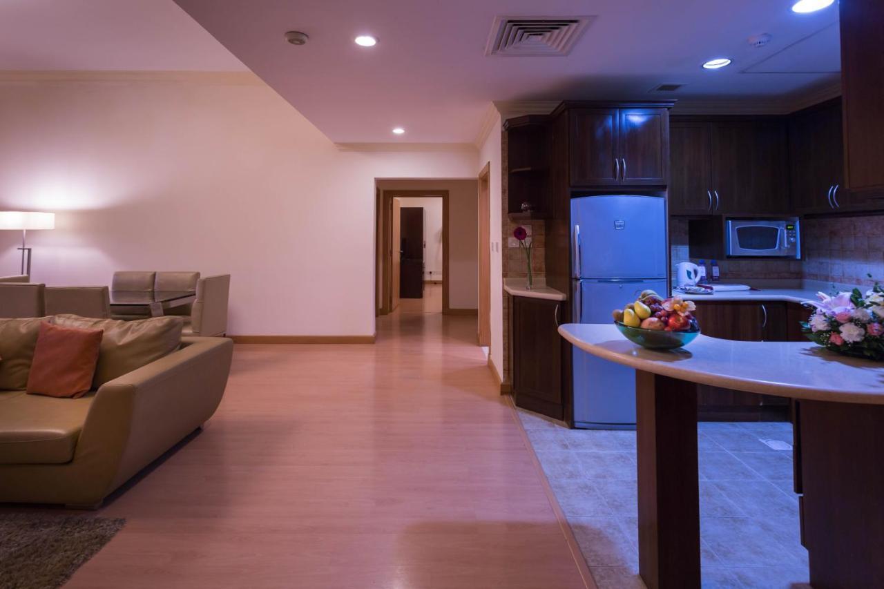 อัล ซาฟีร์ ทาวเวอร์ เรสซิเดนซ์ แอนด์ ทาวเวอร์ Hotel มานามา ภายนอก รูปภาพ
