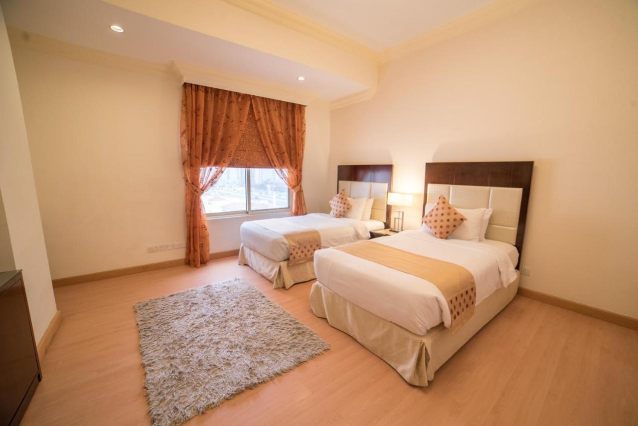 อัล ซาฟีร์ ทาวเวอร์ เรสซิเดนซ์ แอนด์ ทาวเวอร์ Hotel มานามา ภายนอก รูปภาพ